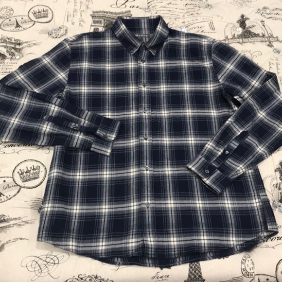 Slate & Stone Men's Casual Button-Down Shirts - Picture 3 of 6